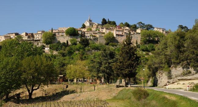 France, the village of Bonnieux in Provence; 