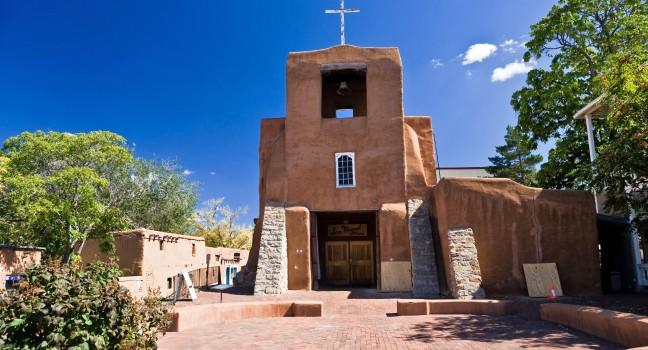 San Miguel Mission, Santa Fe, New Mexico, USA 