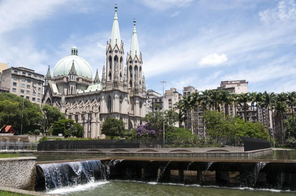 Se Cathedral in sao paulo; 