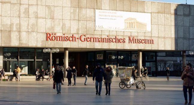 RÃ¶misch-Germanisches Museum (Roman-Germanic Museum), Koln, The Rhineland, Germany, Europe.