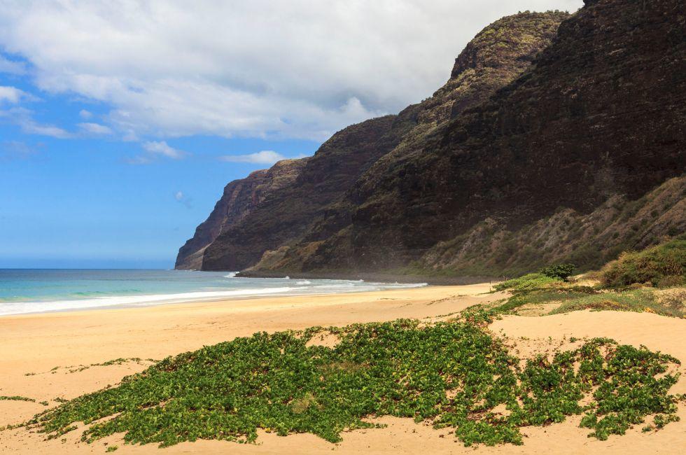 View of the Napali coast from Polihale beach in Kauai, Hawaii Islands.