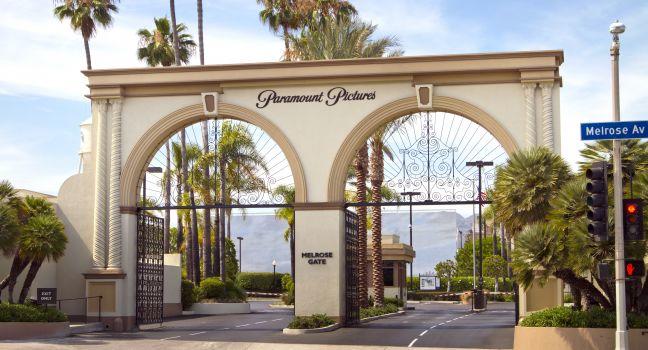 Studio Entrance, Paramount Pictures, Hollywood and Vicinity, Hollywood, Los Angeles, California, USA.
