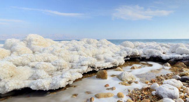 Salt formations in the Dead sea of Israel.; 