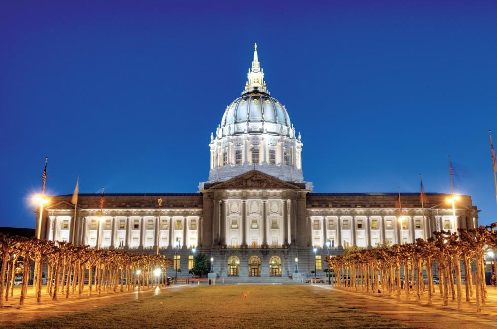 City hall of San Francisco Civic Center at night.