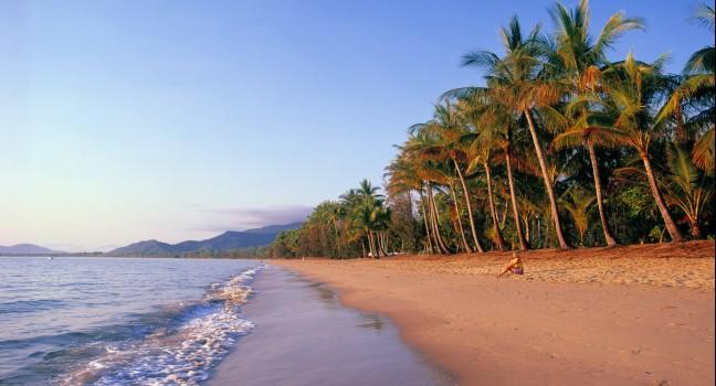 Palm Cove, Cairns, North Queensland; 