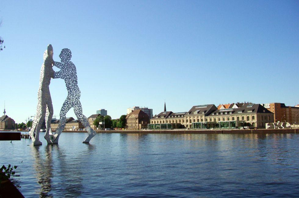Berlin Art: Molecule Men in the river Spree; Shutterstock ID 16135933; Project/Title: Fodors Germany Gold Guide; Destination: Germany; Downloader: Jessica Parkhill